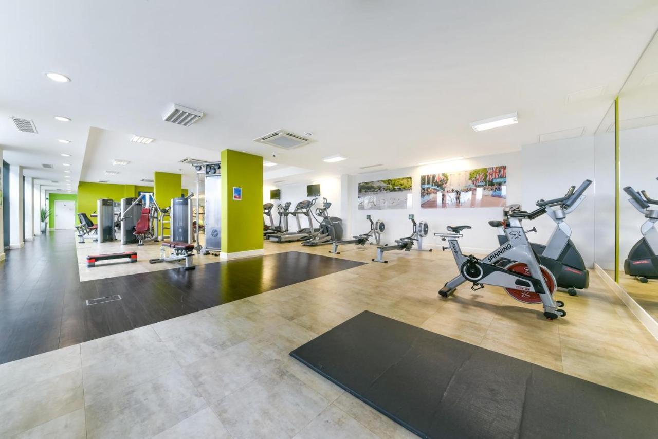 شقة Cityscape Serenity: 10Th Floor Oasis Near City Airport, Excel & 02 لندن المظهر الخارجي الصورة
